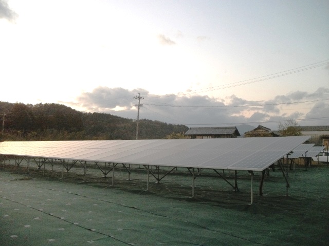 山県市小倉太陽光発電所電気設備工事